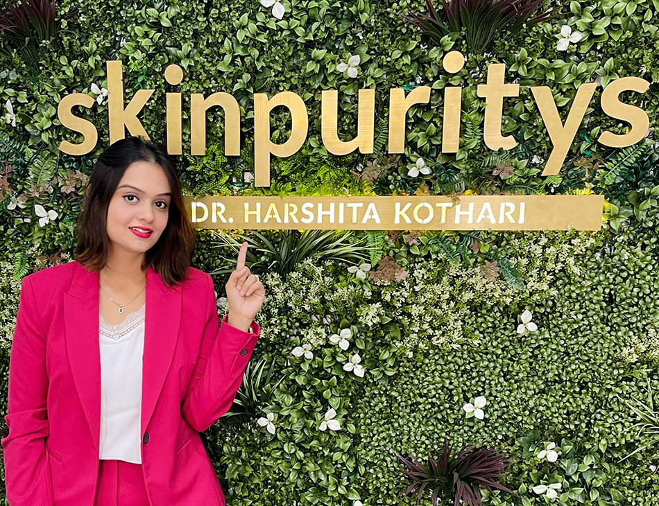 Benefits of consulting the best dermatologist include accurate diagnosis, preventive care, and treatment for various skin problems.